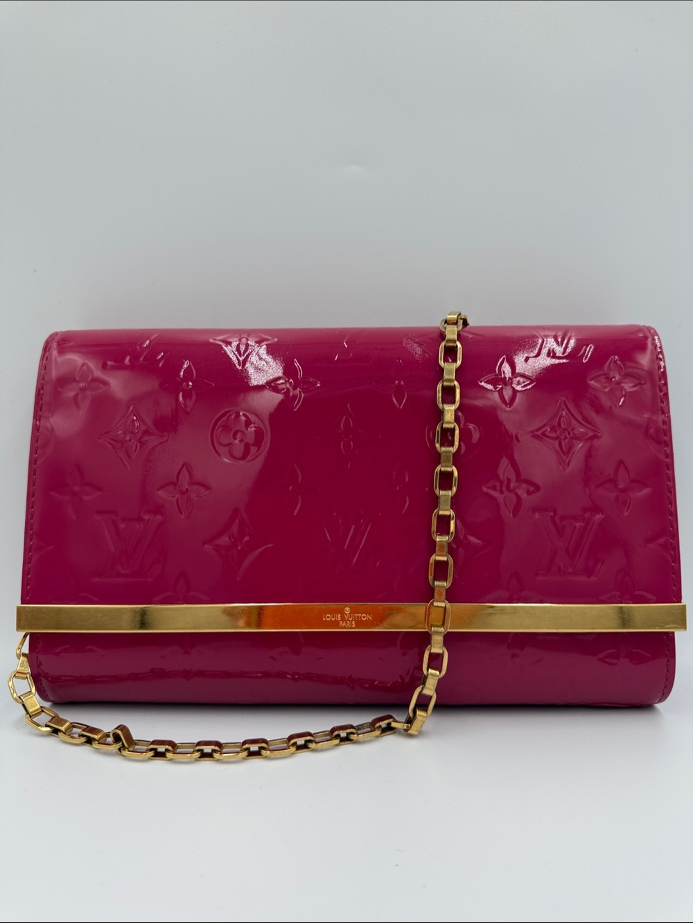 Louis Vuitton Fuchsia Vernis Patent Chain WOC With Detachable Leather Strap